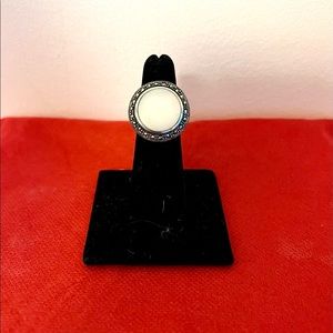 sterling silver and mother of pearl ring